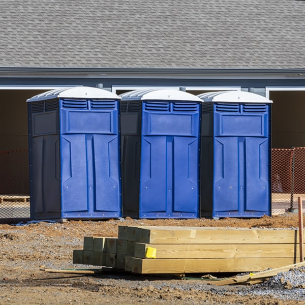 are there different sizes of portable toilets available for rent in Winslow